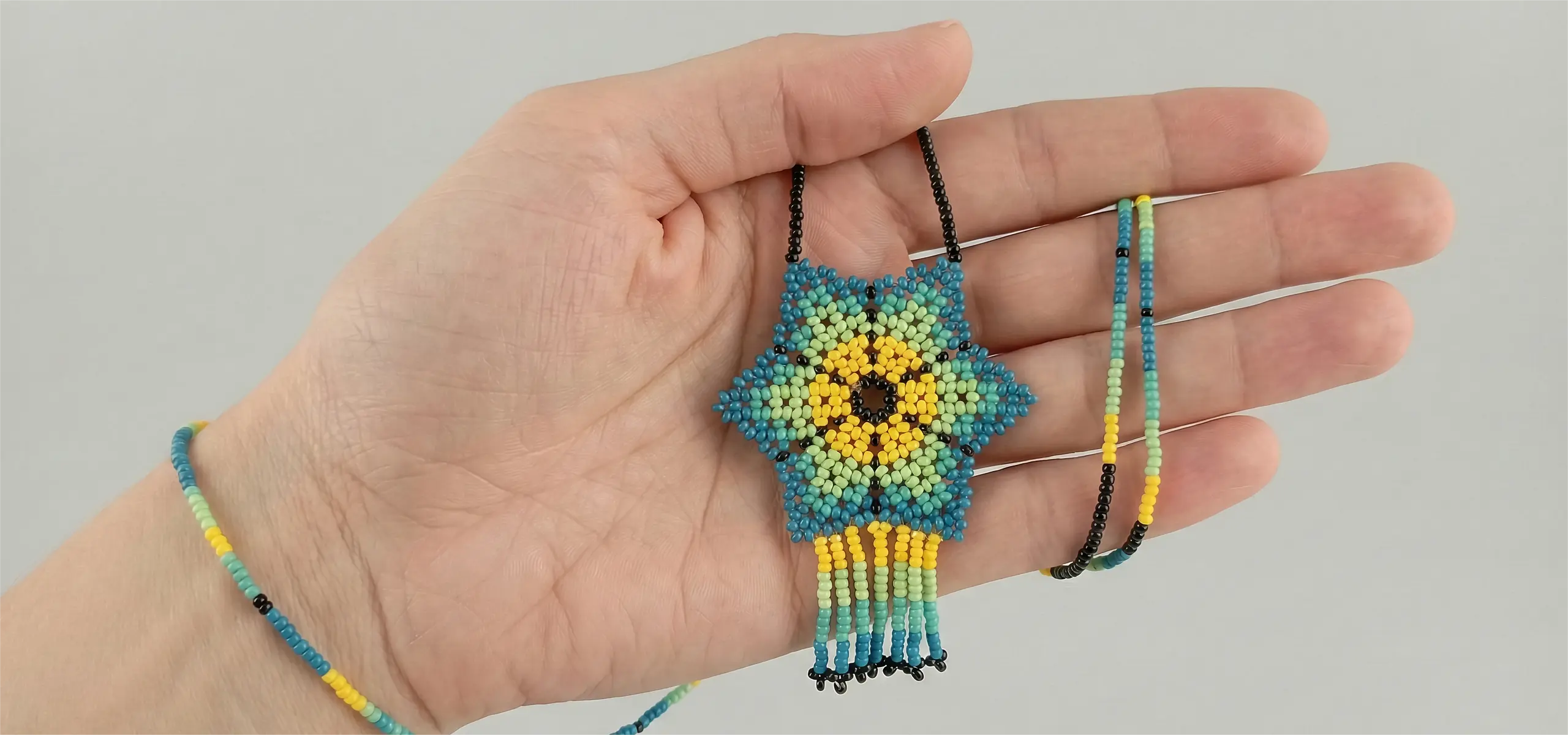 Collares