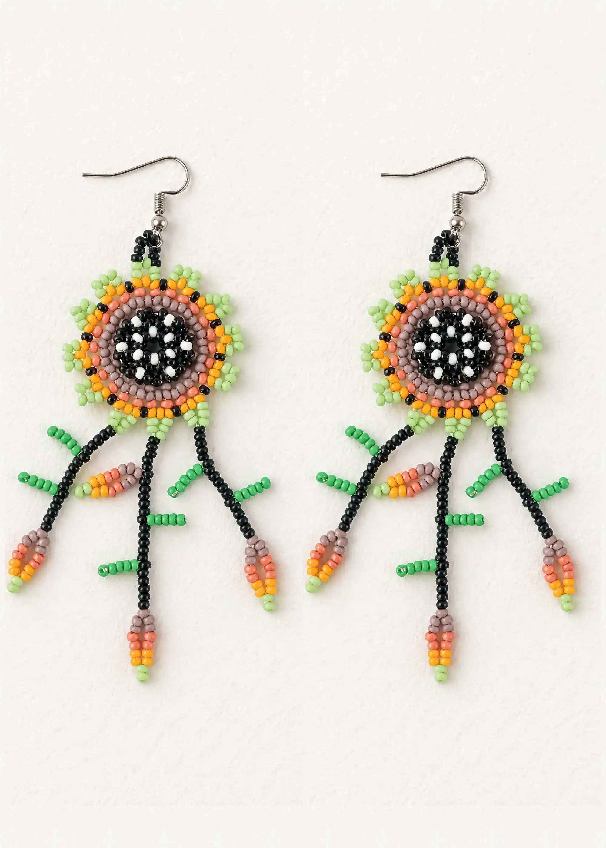 Arete Girasol con Hoja, Color 01